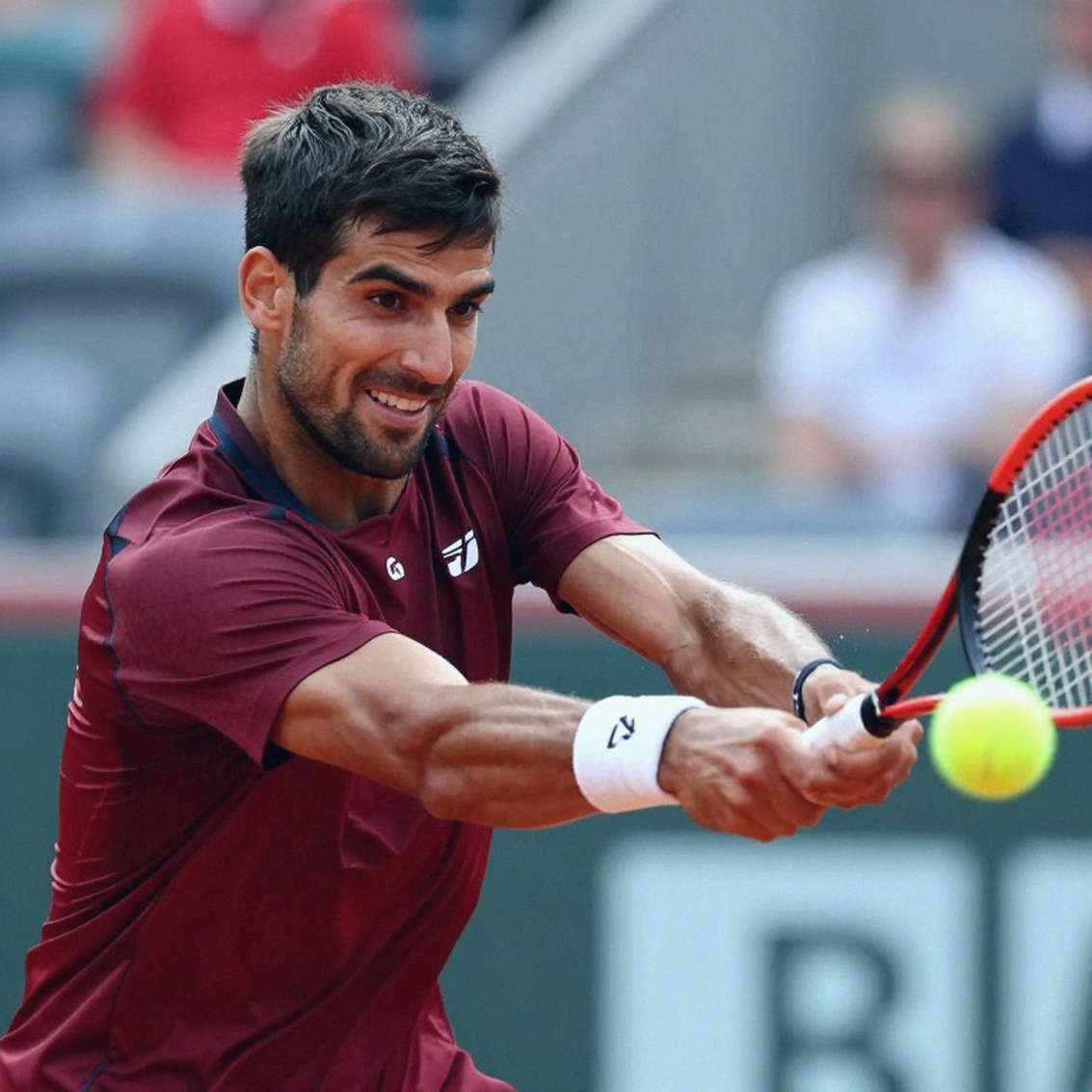 Nhãn 'tennis' dán nhầm: chuyện một hồ nước Bangladesh lọt vào kho dữ liệu quần vợt