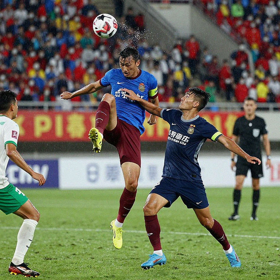 Bảy mươi năm Công An Hà Nội: huy chương, khoảng lặng và tín hiệu trước ngày V-League trở lại