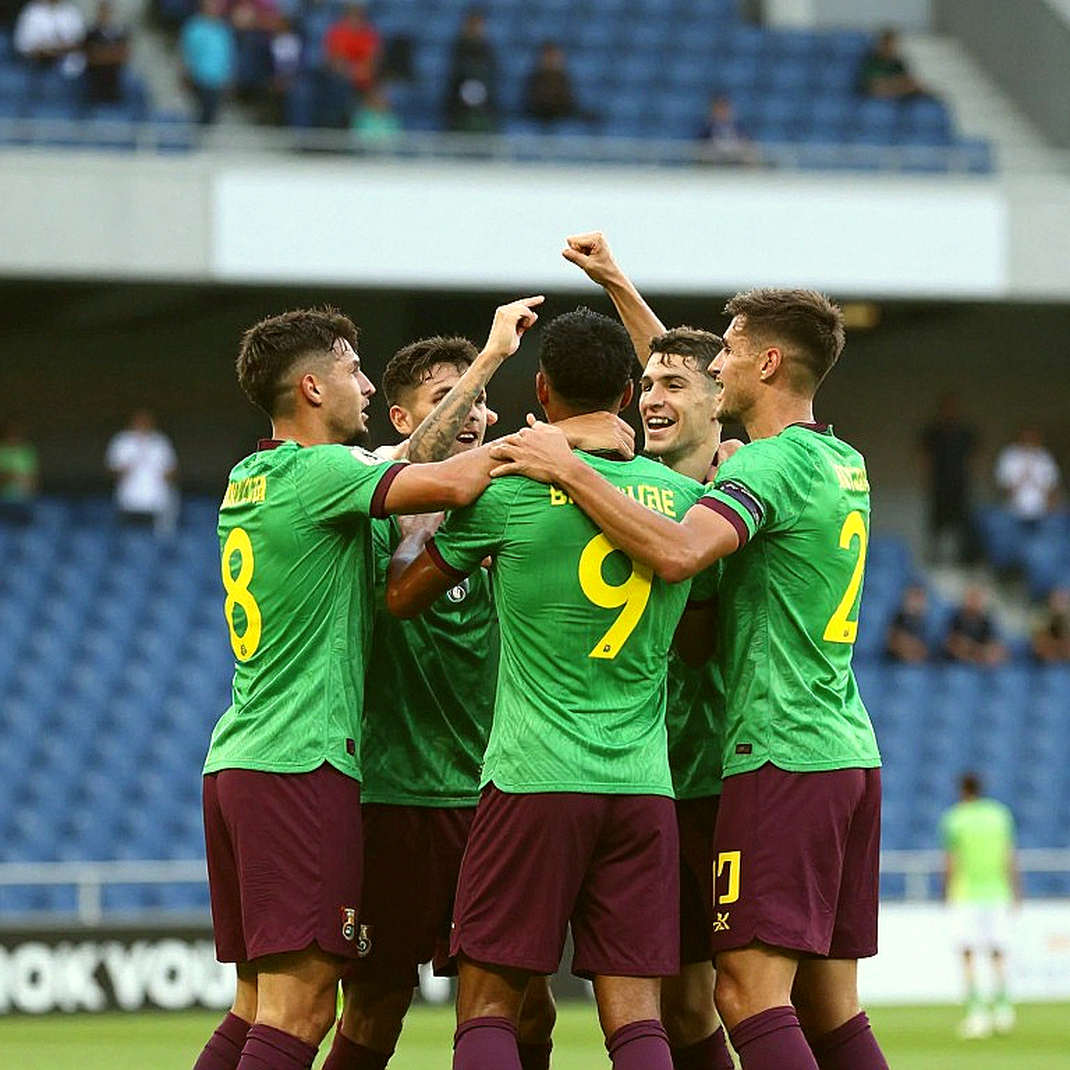 Hai mũi nhọn cho một khoảng trống: Canh bạc hai tiền đạo của Juventus trước Lazio
