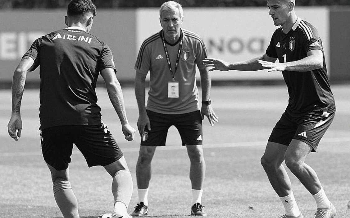 V-League và mùa giải đấu lớn: Vết nứt phía sau ánh hào quang đội tuyển