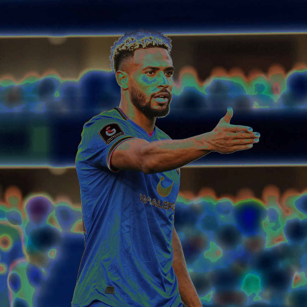 Taras Mykhavko: Canh bạc trung vệ của Trabzonspor và những lớp trầm tích chưa được khai quật