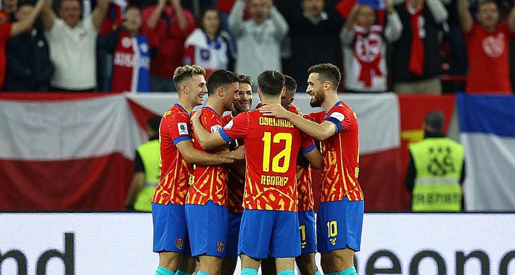 Ayase Ueda và tháng Chín ở Lille: Ba bàn thắng, một suất đá chính Champions League và vết đau ở gót chân