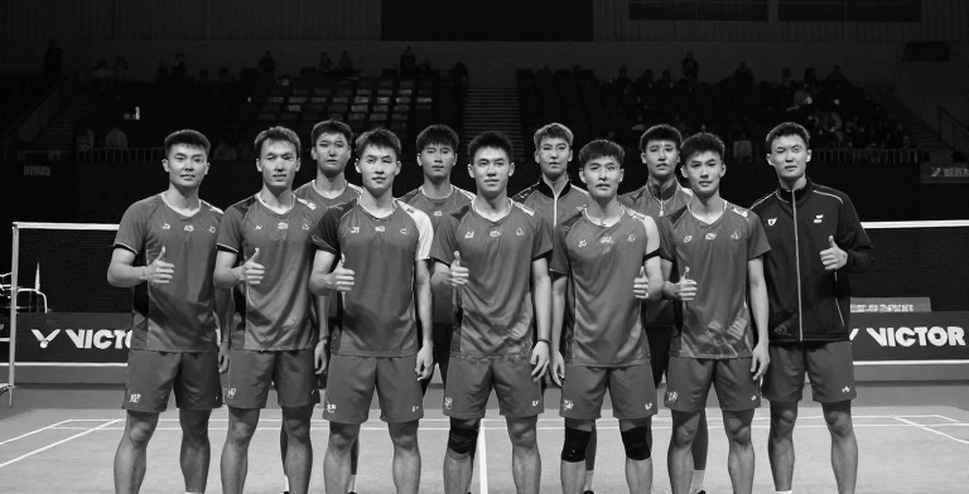 Một pha cầu 36 nhịp ở 17-17: Khi Satwik-Chirag vá lại vết nứt, còn Srikanth đứng trước bức tường tuổi tác