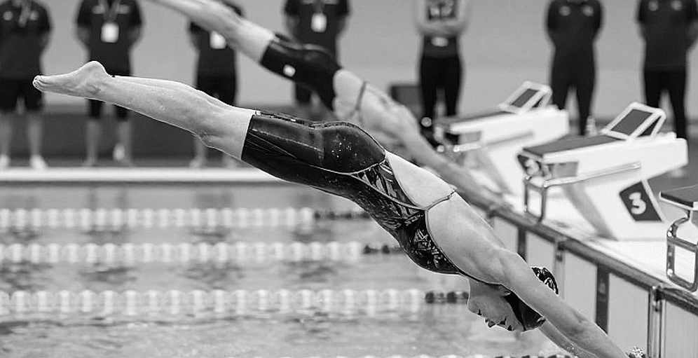 Lizzy Johnson commits to Florida State: reading the 1:49.61 yard freestyle curve before trusting the sprint label